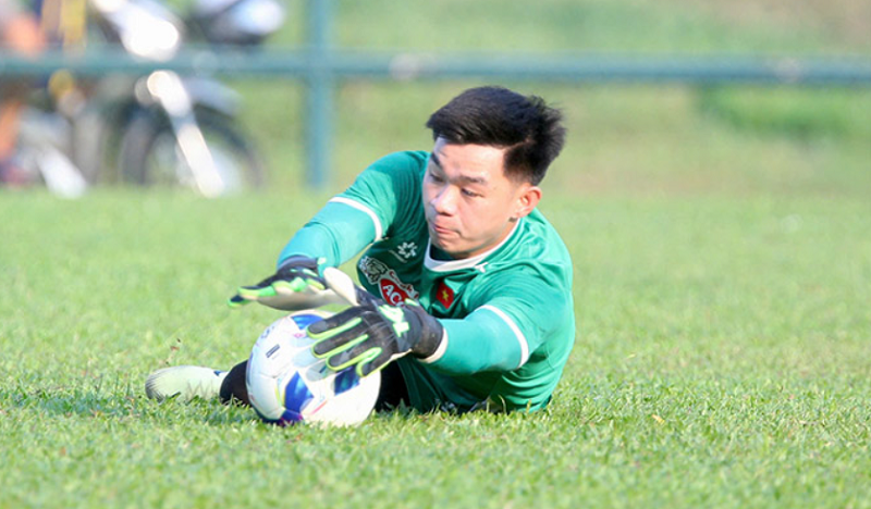 Cuộc đổi mới lặng lẽ nơi khung thành tuyển Việt Nam